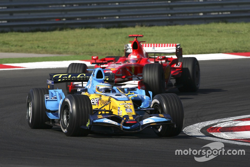 Fernando Alonso, Renault R26, Michael Schumacher, Ferrari 248 F1