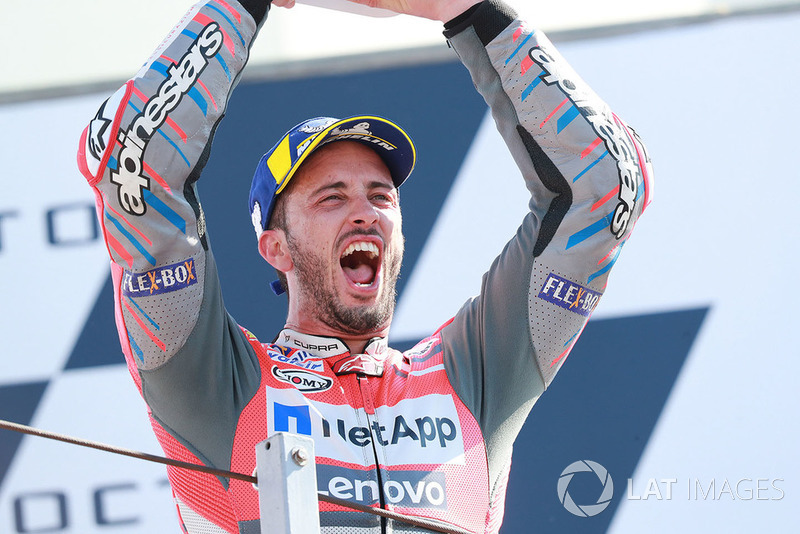 Podio: il vincitore della gara Andrea Dovizioso, Ducati Team