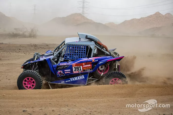 #391 X-Raid Yamaha Racing Rally Supported Team: Camelia Liparoti, Annett Fischer
