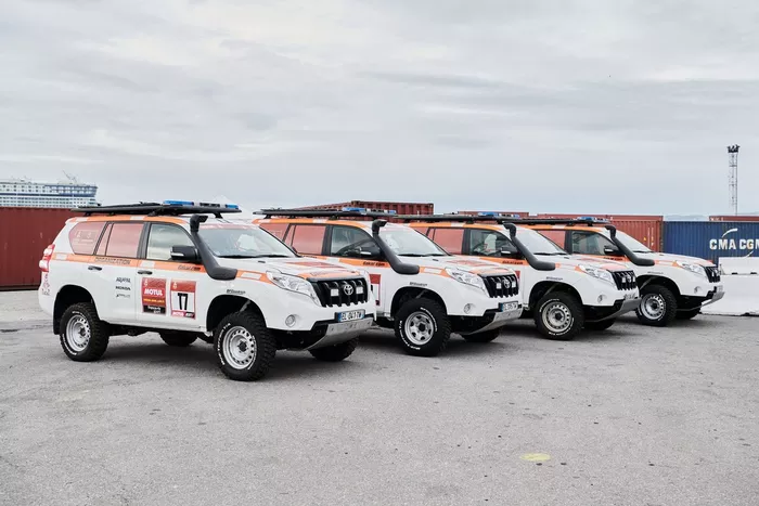 Embarque del Dakar 2021 en Marsella