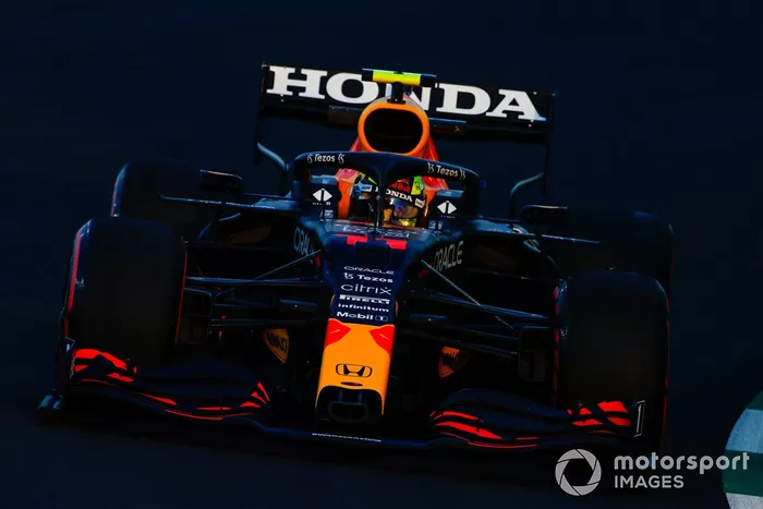 Sergio Pérez, Red Bull Racing RB16B