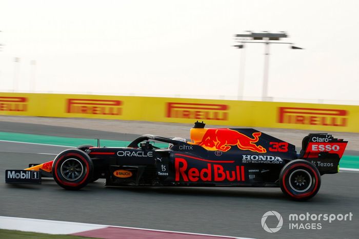 Max Verstappen, Red Bull Racing RB16B 