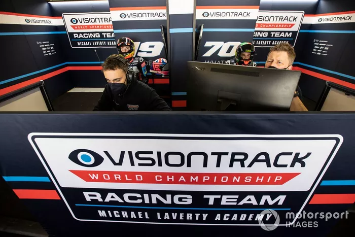 Scott Ogden, VisionTrack Racing Team, Joshua Whatley, VisionTrack Racing Team 