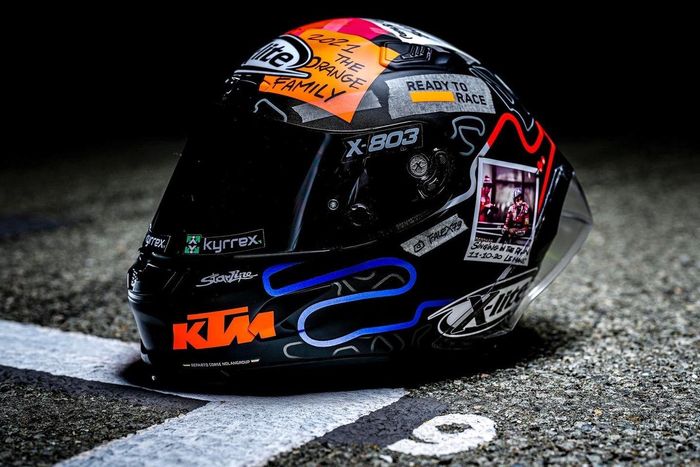 Casco de Petrucci, KTM Tech3