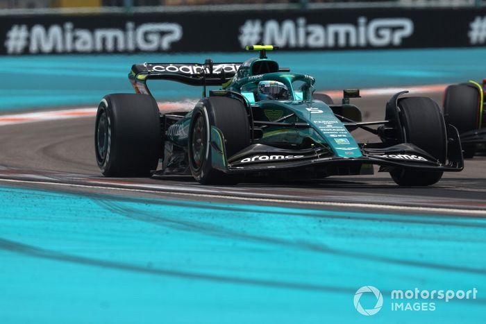 Sebastian Vettel, Aston Martin AMR22