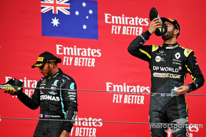 Podio: tercer lugar Daniel Ricciardo, Renault F1 Team, ganador de la carrera Lewis Hamilton, Mercedes F1