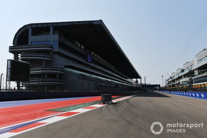 Detalles de Sochi, incluida la tribuna principal