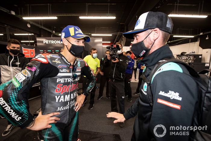 Ganador Fabio Quartararo, Petronas Yamaha SRT y Jake Dixon