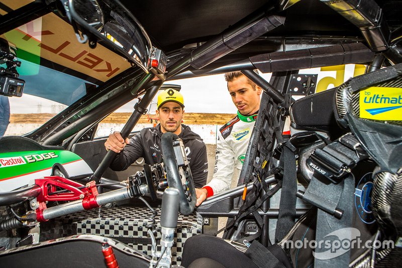 Рік Келлі, Kelly Racing Nissan, Даніель Ріккардо, Renault F1 Team