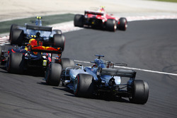 Кімі Райкконен, Ferrari SF70H, Валттері Боттас, Mercedes AMG F1 W08, Макс Ферстаппен, Red Bull Racin