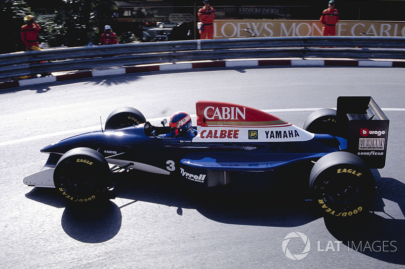 6. <img src="https://cdn-0.motorsport.com/static/img/cfp/0/0/0/100/110/s3/japan-2.jpg" alt="" width="20" height="12" /> Ukyo Katayama, 95 Grandes Premios (1992-1997), el mejor resultado es el 5° lugar en (Brasil 1994 y San Marino 1994).