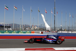 Daniil Kvyat, Scuderia Toro Rosso STR12