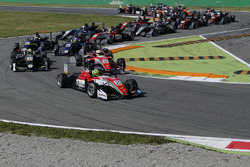 Mick Schumacher, Prema Powerteam, Dallara F317 - Mercedes-Benz au départ