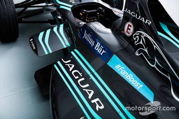 Détails de la 2017 Jaguar I-type