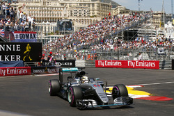Lewis Hamilton, Mercedes AMG F1 W07 Hybrid