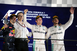 Podium: Sieger Nico Rosberg, Mercedes AMG F1; 2. Daniel Ricciardo, Red Bull Racing; 3. Lewis Hamilto
