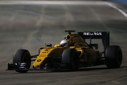 Kevin Magnussen, Renault Sport F1 Team