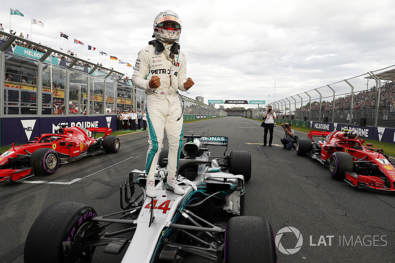 A impressão ficou ainda mais forte na classificação do GP da Austrália: Hamilton obteve a pole position com 0s6 de vantagem para a Ferrari.
