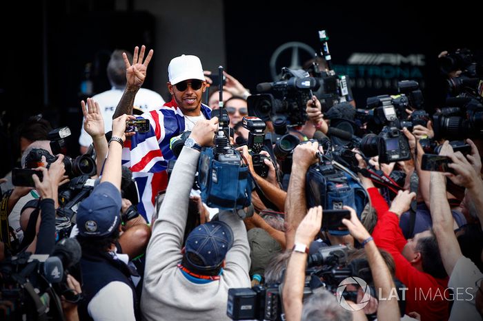 Campeón del mundo 2017 Lewis Hamilton, Mercedes AMG F1