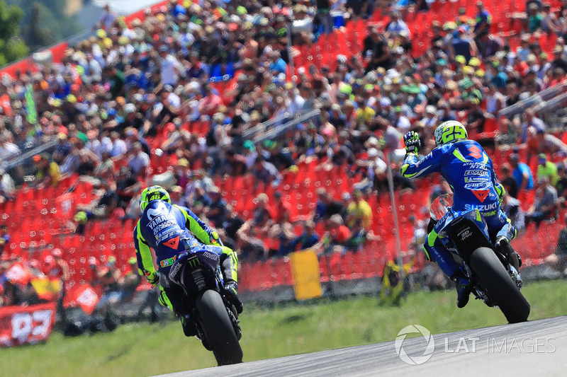 Valentino Rossi, Yamaha Factory Racing, Andrea Iannone, Team Suzuki MotoGP