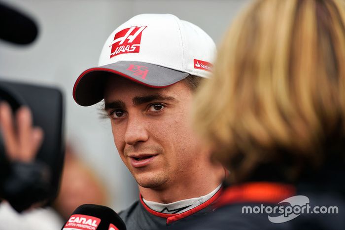 Esteban Gutiérrez, Haas F1 Team con los medios