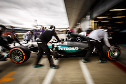 MotoGP-Champion Jorge Lorenzo im Mercedes AMG F1 W05