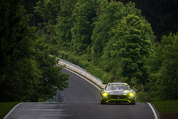 #29 AMG-Team HTP Motorsport, Mercedes-AMG GT3: Christian Vietoris, Marco Seefried, Christian Hohenad