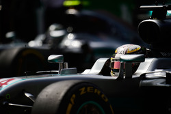 Льюіс Хемілтон, Ніко Росберг, Mercedes AMG F1 W07 Hybrid