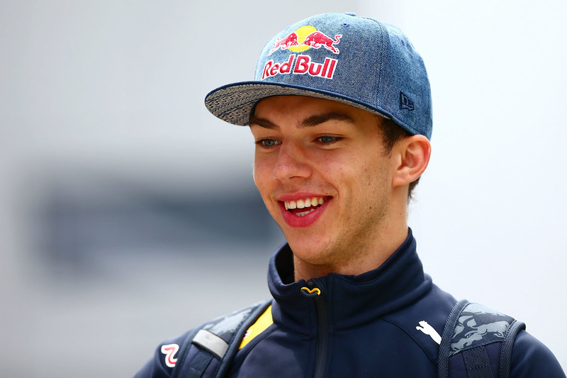 Pierre Gasly, Red Bull Racing testrijder