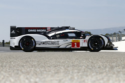#1 Porsche Team, Porsche 919 Hybrid: Timo Bernhard, Mark Webber, Brendon Hartley