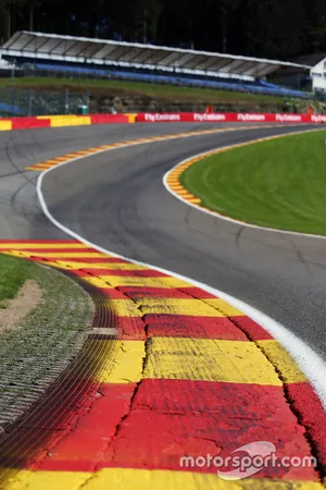 Eau Rouge