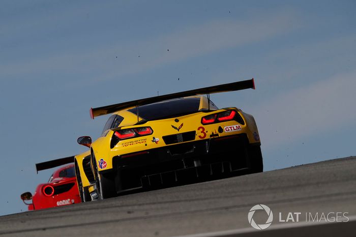 #3 Corvette Racing Chevrolet Corvette C7.R: Antonio Garcia, Jan Magnussen