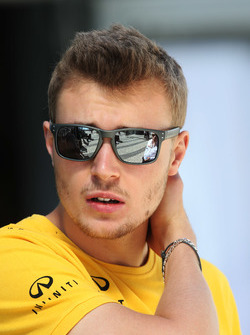 Третий пилот Renault Sport F1 Сергей Сироткин