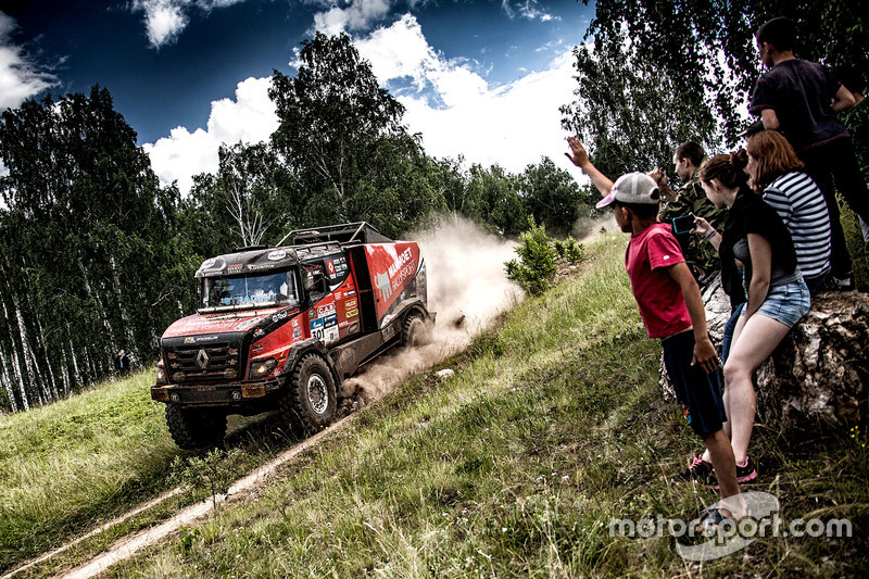 #301 Mammoet Rallysport Renault: Maarten van den Brink, Rijk Mouw, Daniel Kozlovsky