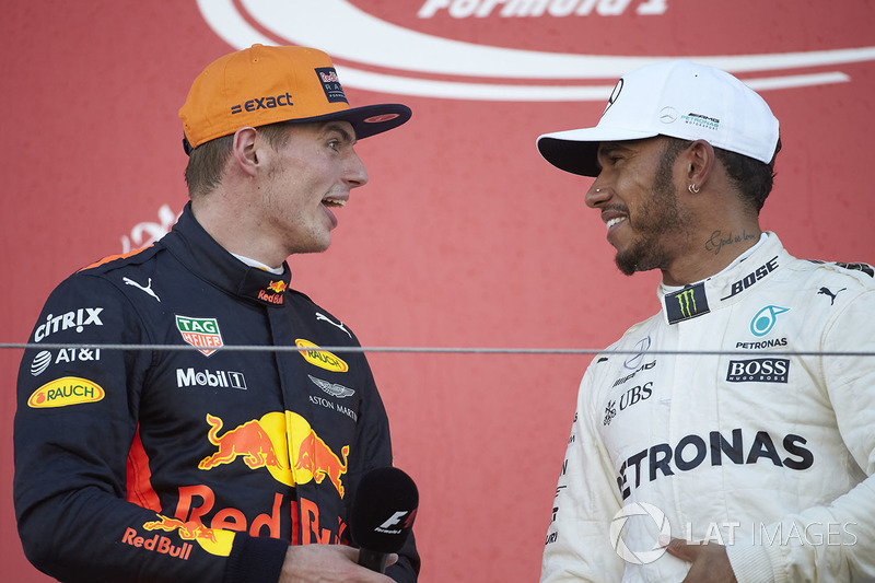 Max Verstappen, Red Bull, second place, Race winner Lewis Hamilton, Mercedes AMG F1, on the podium