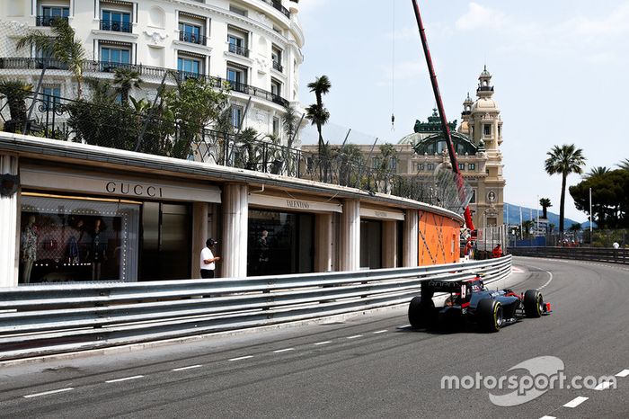 Johnny Cecotto, Rapax 