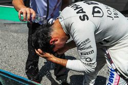 Sergio Pérez, Force India tiene agua vertida sobre la cabeza
