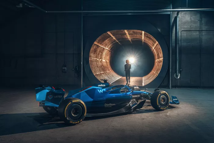 Presentación Williams FW44 

