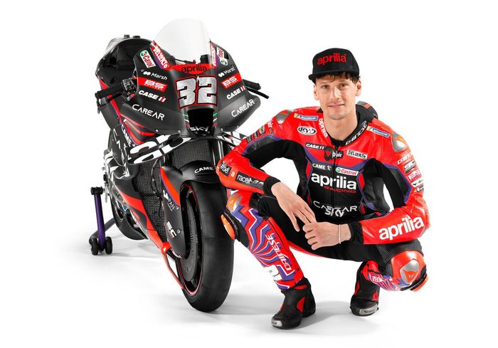Lorenzo Savadori, Aprilia Racing Team