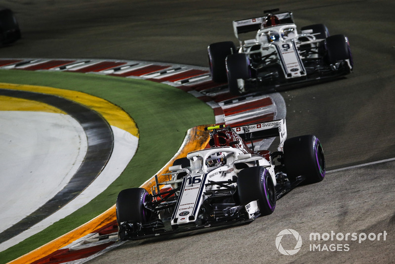 Charles Leclerc, Sauber C37 and Marcus Ericsson, Sauber C37