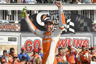 1. Chase Elliott, Hendrick Motorsports, Chevrolet Camaro SunEnergy1