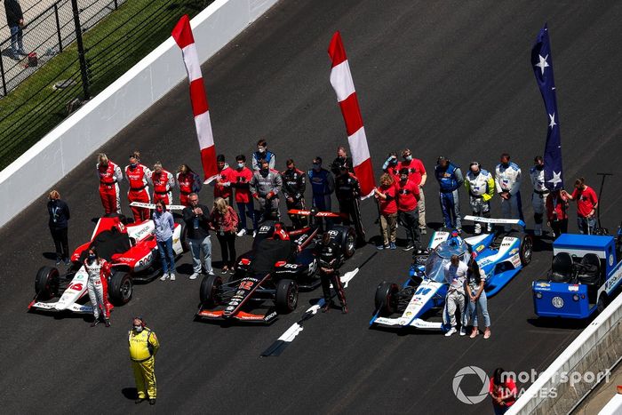 Will Power, Team Penske Chevrolet, Sage Karam, Dreyer & Reinbold Racing Chevrolet, Simona De Silvestro, Paretta Autosport Chevrolet