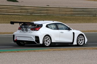 Hyundai Veloster N TCR