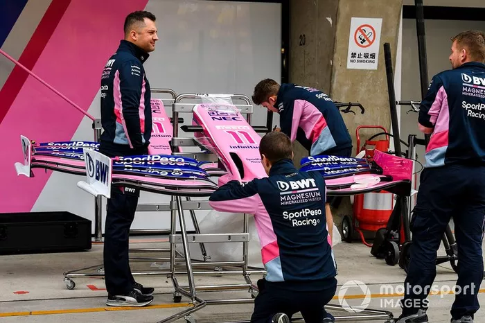 Mecánicos de Racing Point 