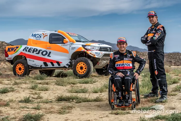 #327 Repsol Rally Team: Isidre Esteve, Txema Villalobos
