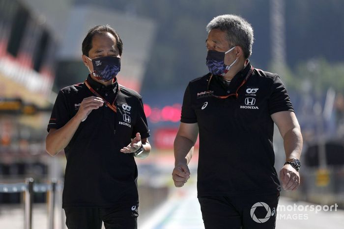 Toyoharu Tanabe, director técnico de Honda F1 y Masashi Yamamoto, General Manager, Honda Motorsport 