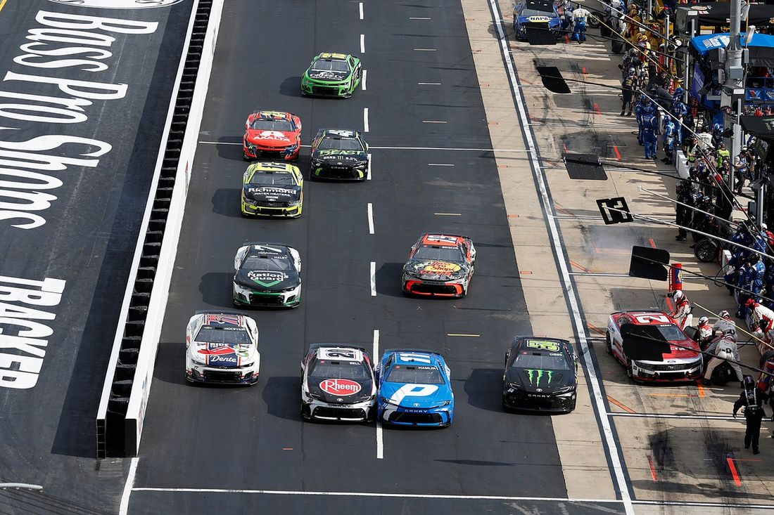 Christopher Bell, Joe Gibbs Racing Toyota, Denny Hamlin, Joe Gibbs Racing Toyota