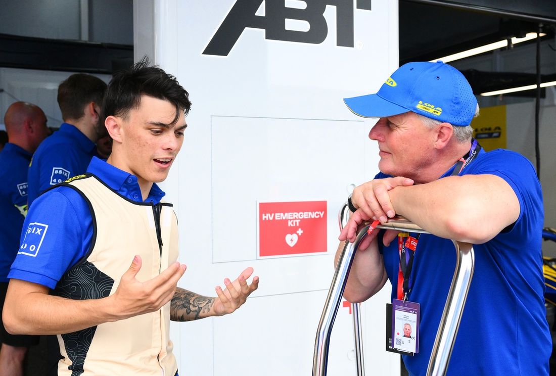 Zane Maloney, Lola Yamaha ABT Formula E Team, Johnny Herbert