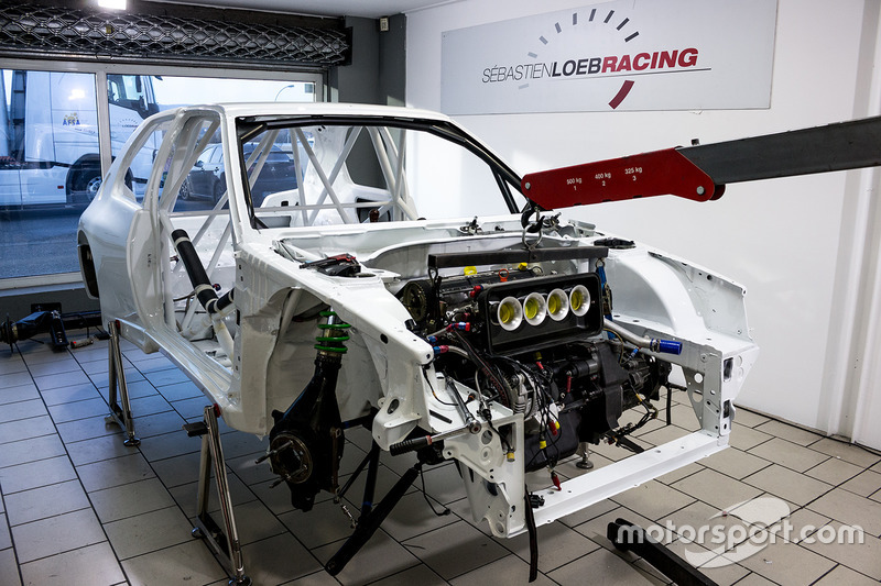 Sébastien Loeb Racing, ricostruzione della Peugeot 306 Maxi