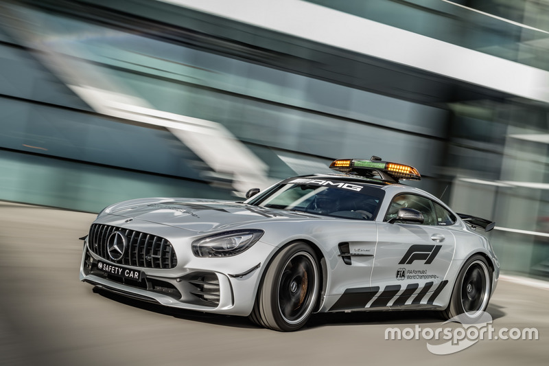 2018 Mercedes-AMG GT R Official F1 Safety Car